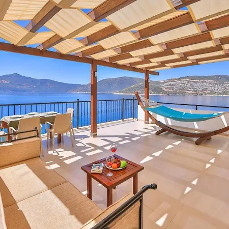 Appart hôtel Kuluhana & 3*