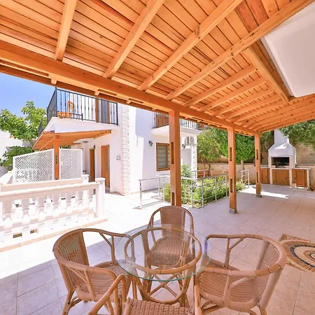 Kuluhana & Kalkan 3*