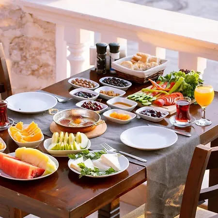 Kuluhana & Kalkan Aparthotel 3*