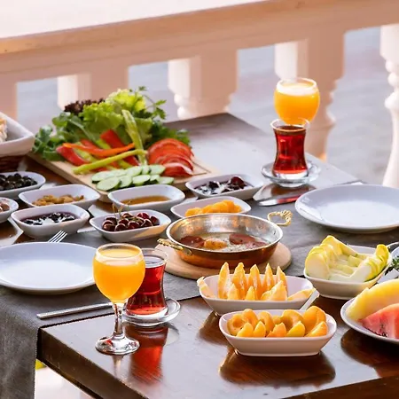 Kuluhana & Kalkan Kas