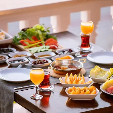 Kuluhana & Kalkan 3* Kas