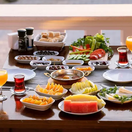 Kuluhana & Kalkan Aparthotel