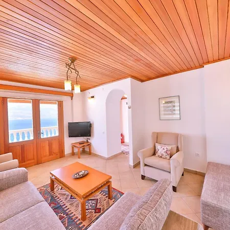 Kuluhana & Kalkan 3* Kas