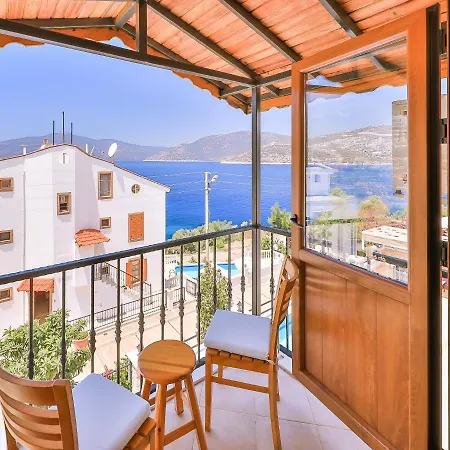 Aparthotel Kuluhana & Kalkan 3*