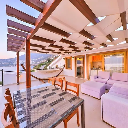 Aparthotel Kuluhana & Kalkan