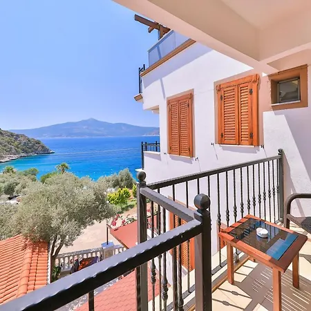 Kuluhana & Kalkan 3* Kas