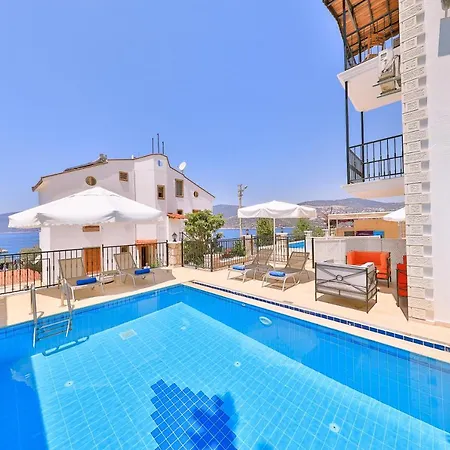 Kuluhana & Kalkan 3*