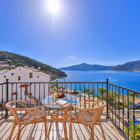 Kuluhana & Lägenhetshotell Kalkan