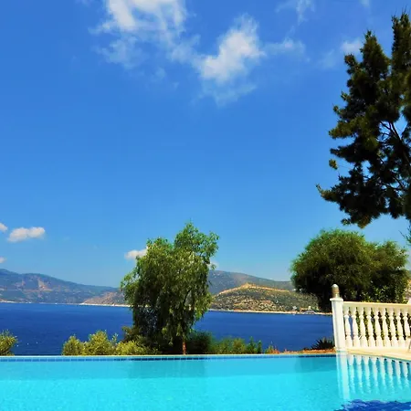 Kuluhana & Kalkan 3*