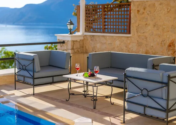 Kuluhana Hotel&villas 3*