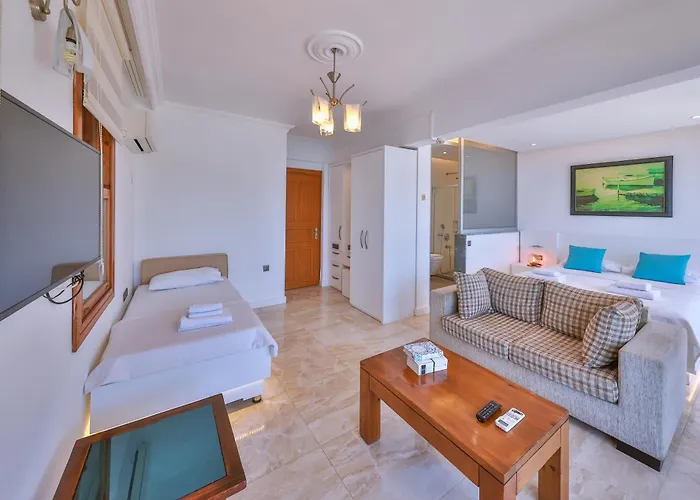 Kuluhana Hotel&villas 3*