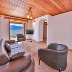 Kuluhana & Aparthotel 3*