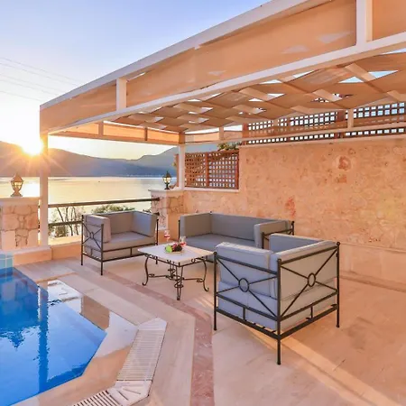 Kuluhana & Kalkan